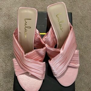Lulu heels never worn